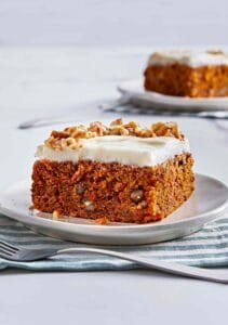 Double_Carrot_Cake_With_Cream_Cheese_Frosting_068-D-2000-ef10da37cebd44b4b331bd4882c29c3a Double_Carrot_Cake_With_Cream_Cheese_Frosting_068-D-2000-ef10da37cebd44b4b331bd4882c29c3a